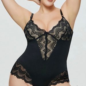 Sexy Lace V Neck Spaghetti Strap Bodysuits Snap Open Crotch Light Control